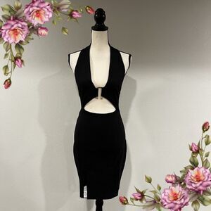 Quii sleeveless cut out sexy little black dress